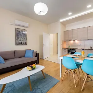  Apartment Krolewska